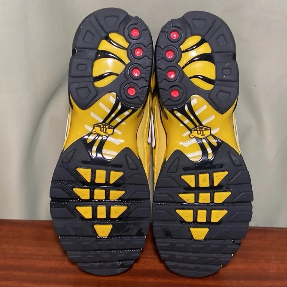 Nike Air Max Plus TN Frequency Pack AV7940-700  Yellow Black White 9.5 - Picture 5 of 8